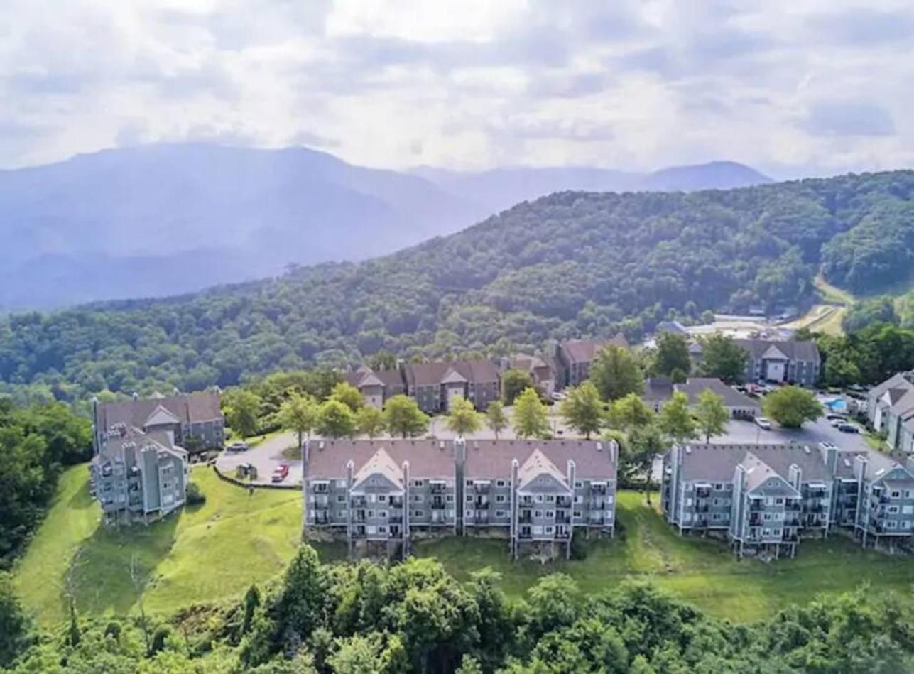 Villa Breathtaking Sunsets, Views, Pool, Heaven Awaits! Gatlinburg Exterior foto